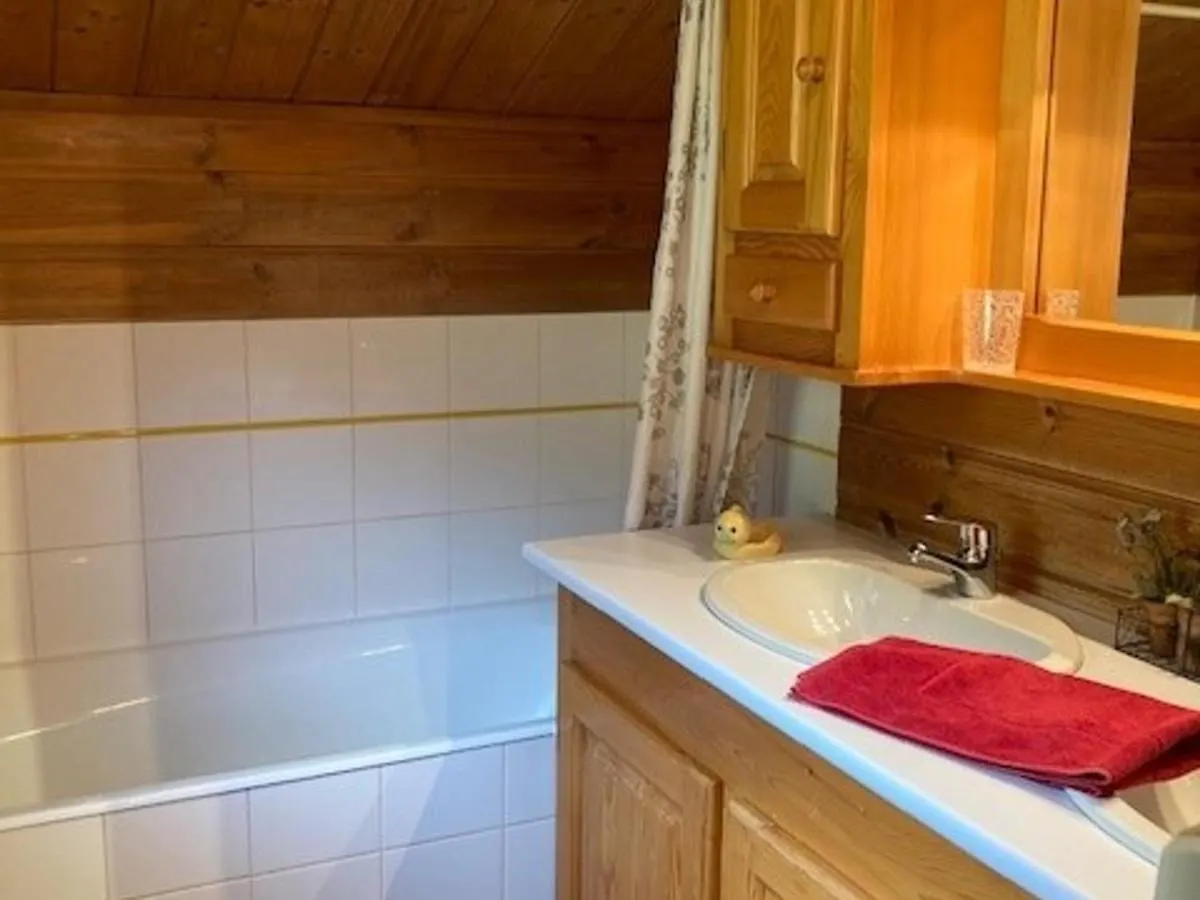 Chalet Aux Gets Avec Wi-Fi, Cheminee, Parking Privatif, Barbecue, Proche Pistes - Fr-1-671-7 Les Gets