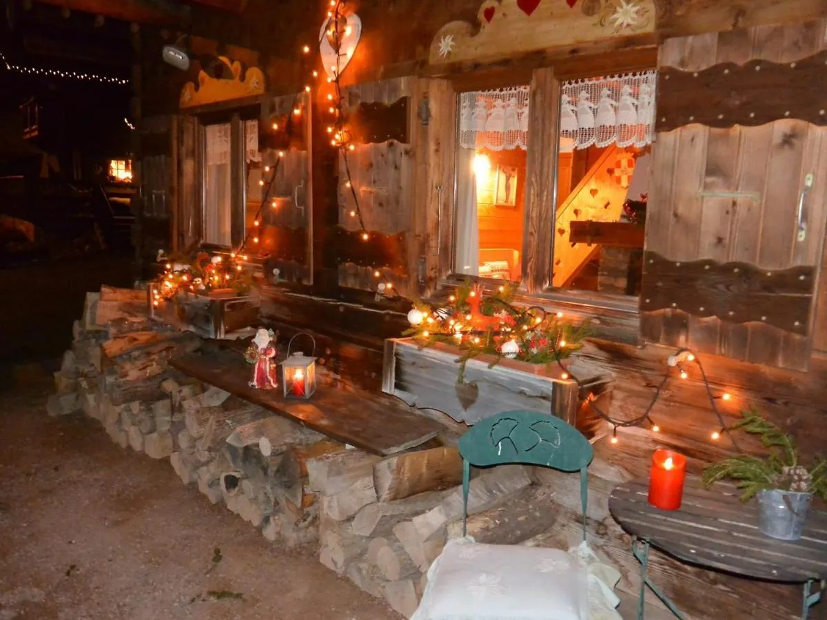 Chalet Aux Gets Avec Wi-Fi, Cheminee, Parking Privatif, Barbecue, Proche Pistes - Fr-1-671-7 Les Gets France