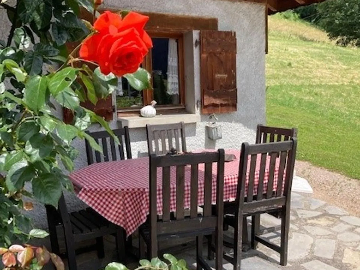 Chalet Aux Gets Avec Wi-Fi, Cheminee, Parking Privatif, Barbecue, Proche Pistes - Fr-1-671-7 Les Gets