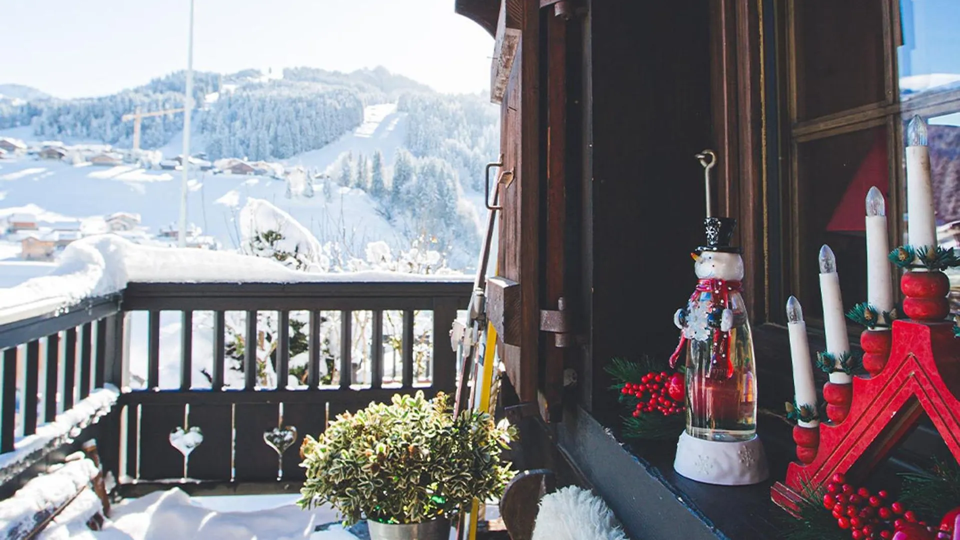 Chalet Aux Gets Avec Wi-Fi, Cheminee, Parking Privatif, Barbecue, Proche Pistes - Fr-1-671-7 Les Gets 0*,  France